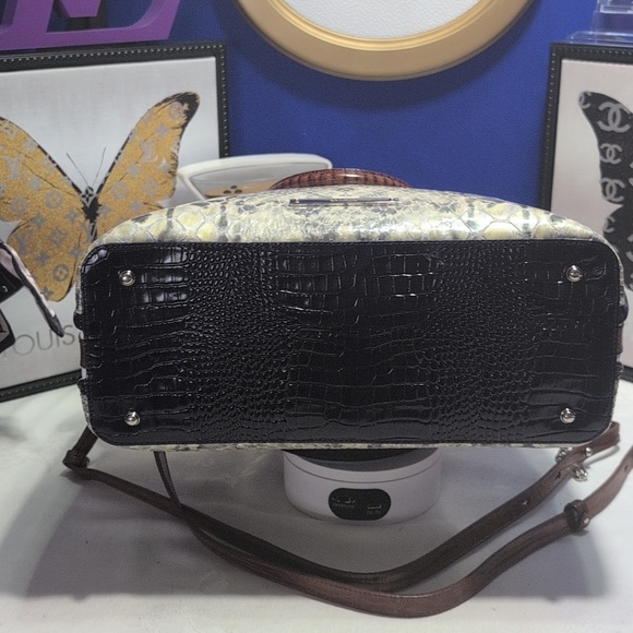 Brahmin Duxberry Snakeskin Embossed With Whiten And Brown Croc Embossed Handles! - Picture 17 of 17